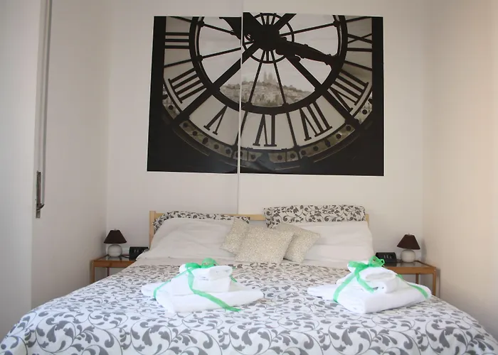 Bed & Breakfast Msg 3*