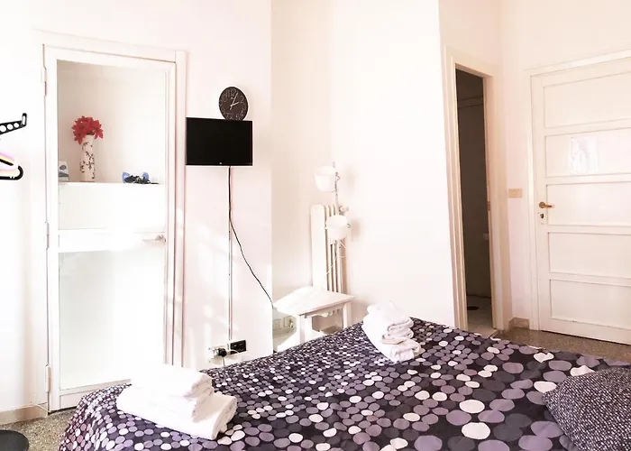 Bed & Breakfast Msg 3*